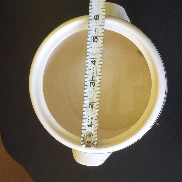 Vtg Strawberry & Floral Ceramic Canister or Cookie Jar w/ Handles. Cream, Red - Picture 6 of 8